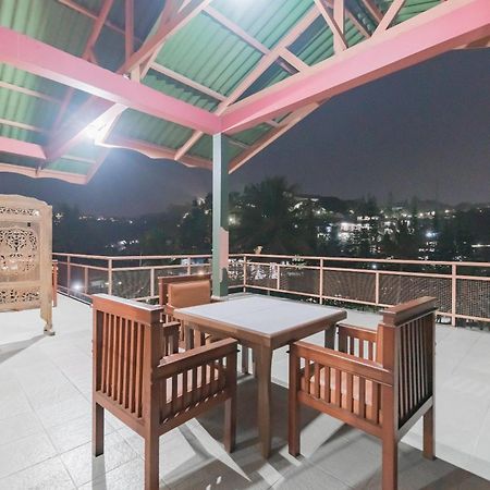 Reddoorz Plus At Hotel Griya Astoeti Bogor Eksteriør billede