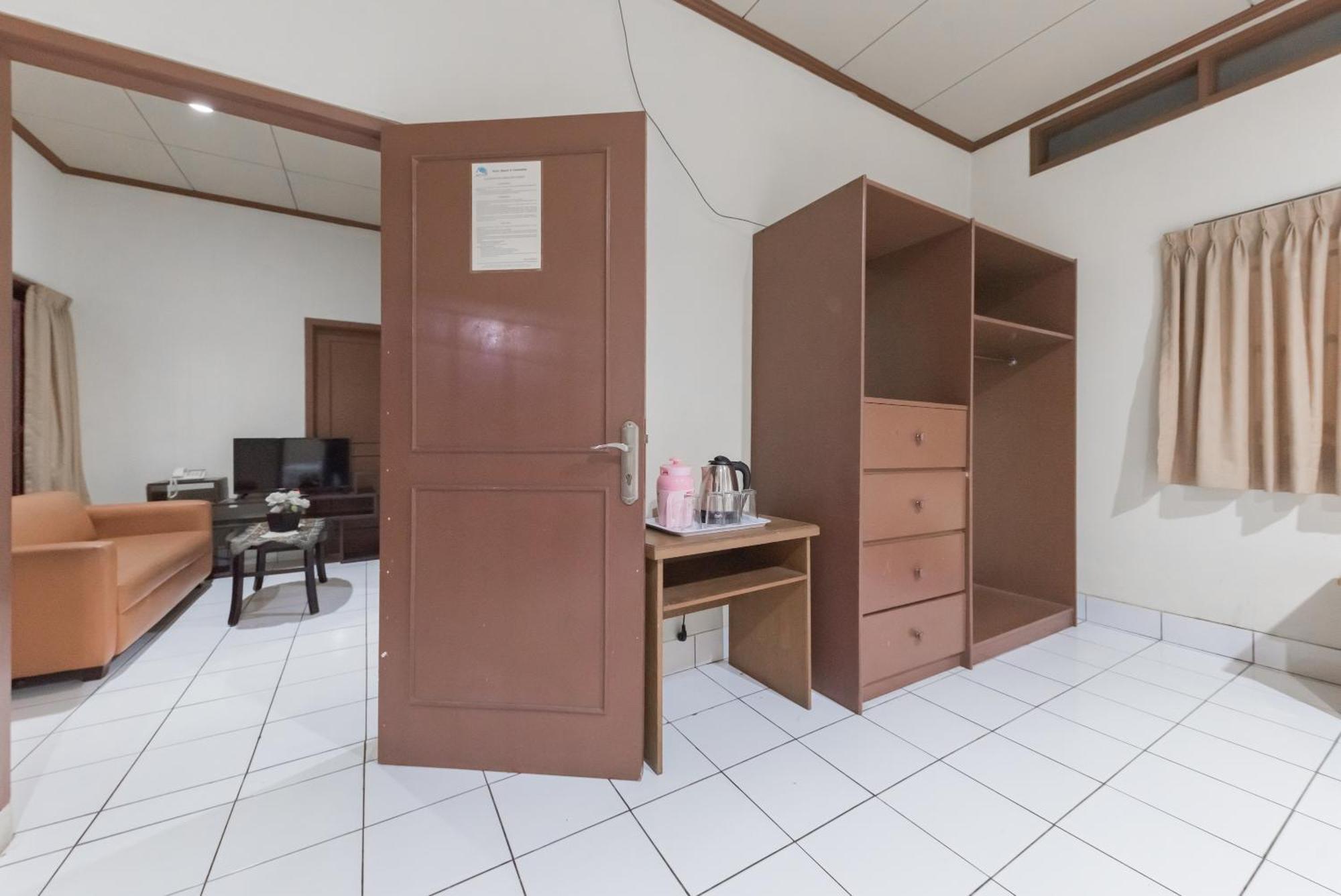Reddoorz Plus At Hotel Griya Astoeti Bogor Eksteriør billede